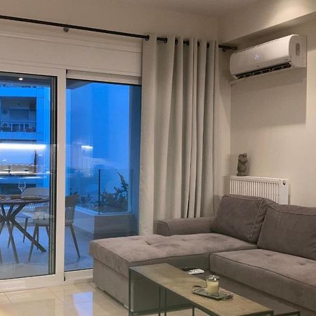 Bright Luxury Apt. Volos Eksteriør billede