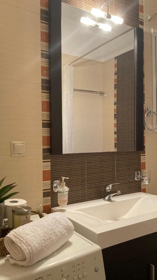 Bright Luxury Apt. Volos Eksteriør billede